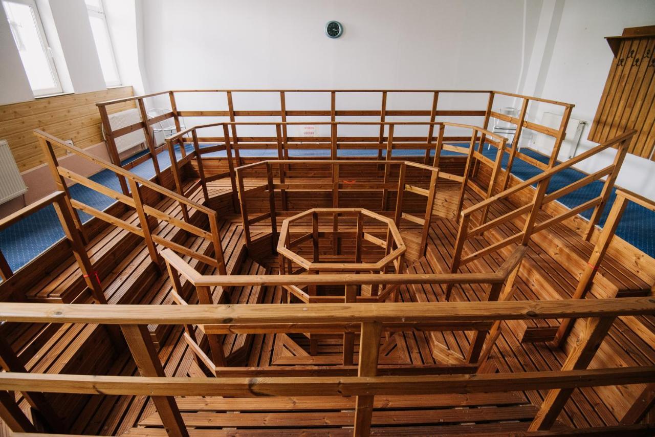Complex Balnear Cerbul Hotel Ковасна Екстериор снимка