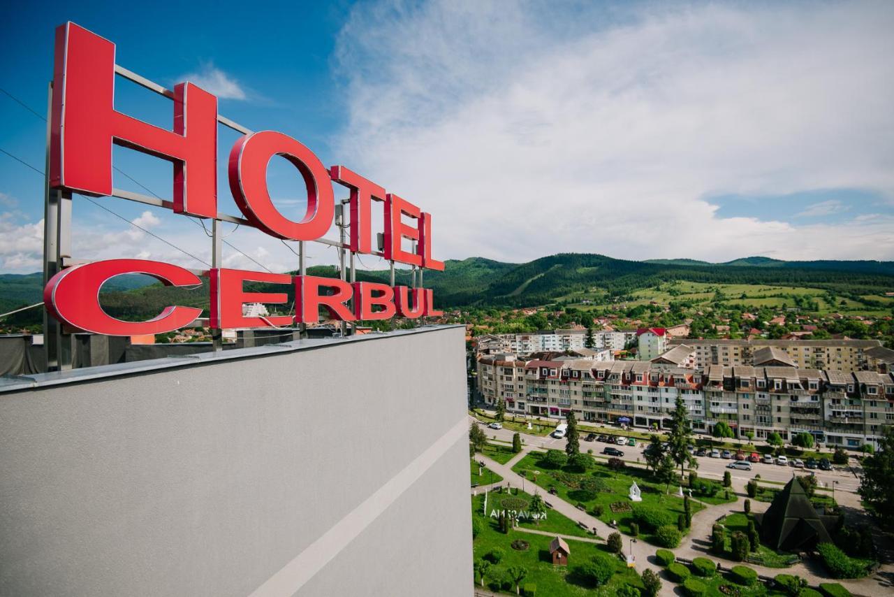 Complex Balnear Cerbul Hotel Ковасна Екстериор снимка