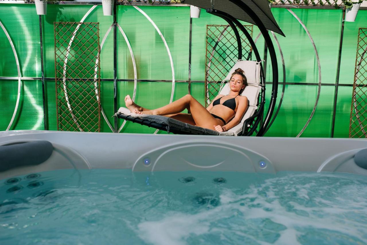 Complex Balnear Cerbul Hotel Ковасна Екстериор снимка