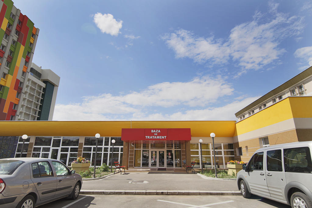 Complex Balnear Cerbul Hotel Ковасна Екстериор снимка