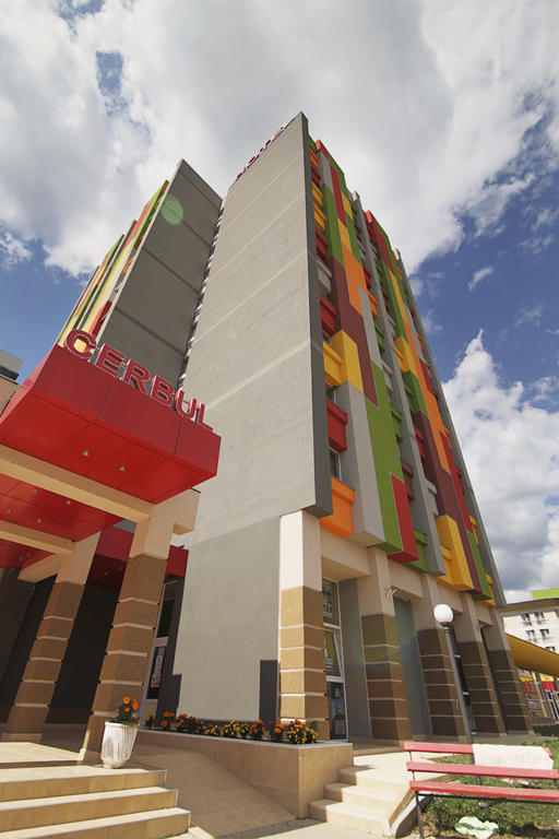 Complex Balnear Cerbul Hotel Ковасна Екстериор снимка